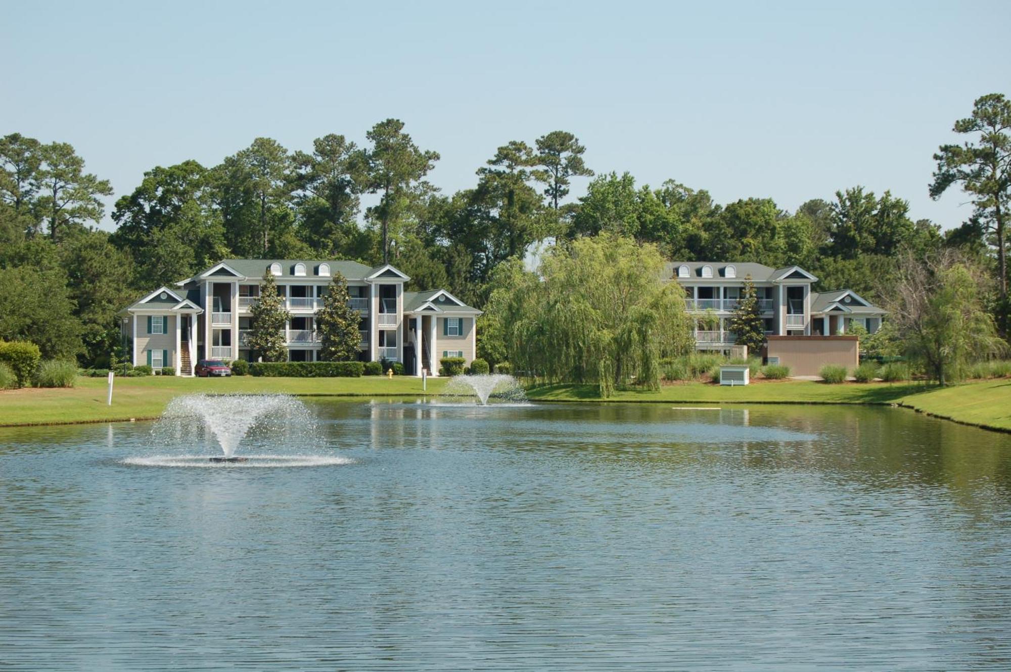 Litchfield Beach & Golf Resort Eksteriør billede
